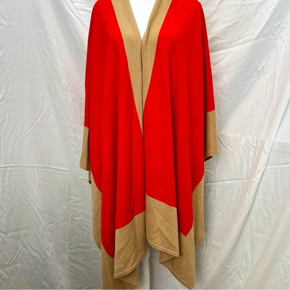 Lauren Ralph Lauren orange and tan cape. - Picture 2 of 8